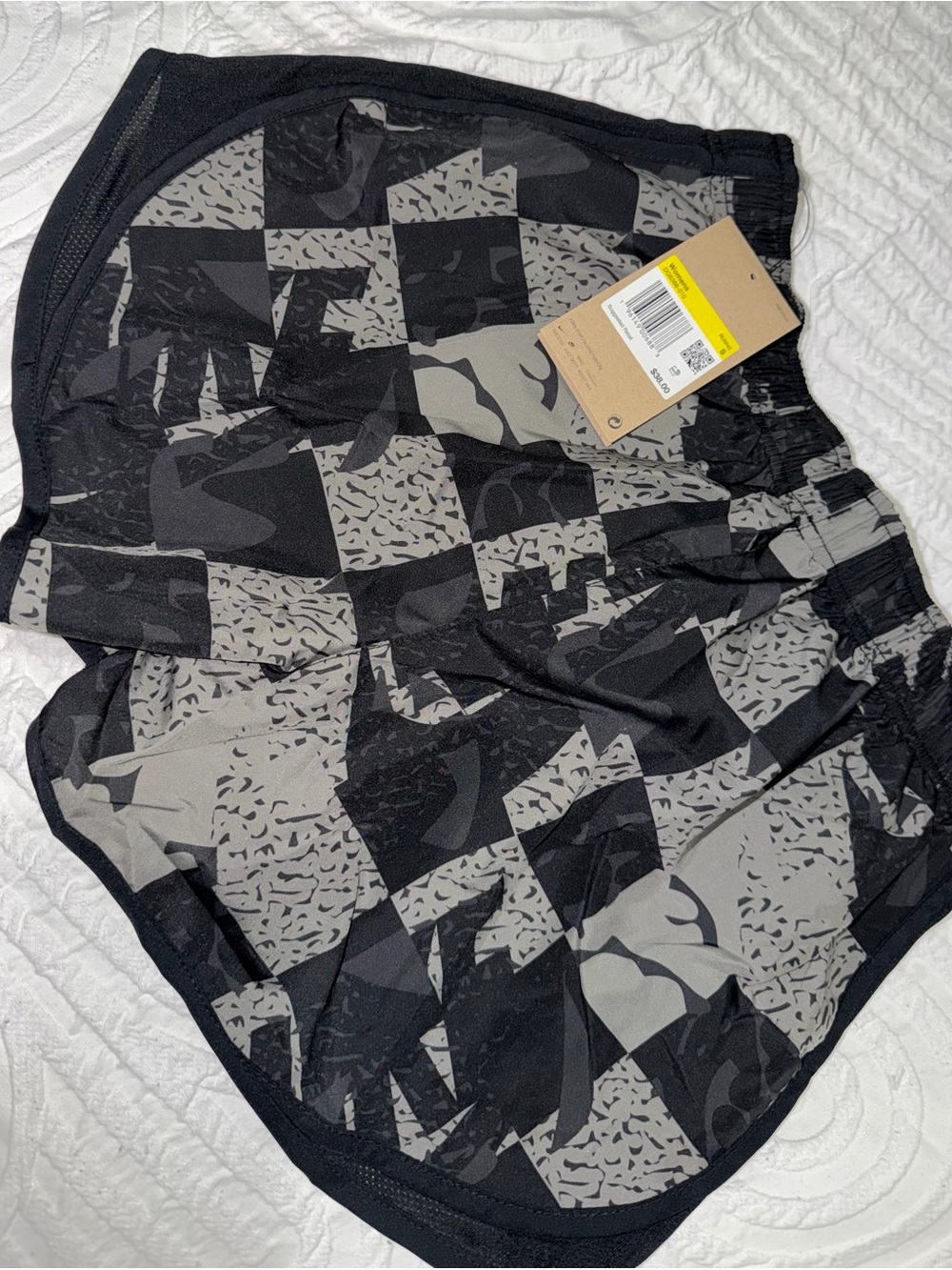 Nike Black & Gray Patterned Running Shorts - Picture 2 of 2